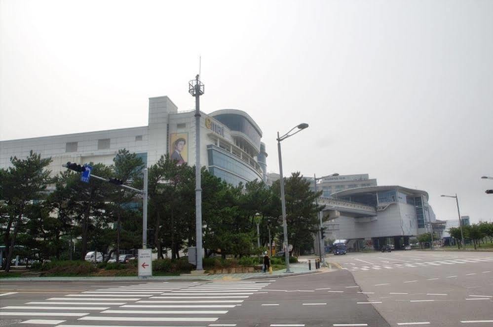 Incheon Airport Guesthouse מראה חיצוני תמונה